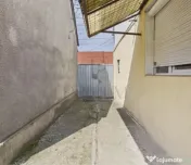DAMBOVITA, 2 CASE INDIVIDUALE IN ACEEASI CURTE 3 2 CAMERE SI 