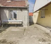DAMBOVITA, 2 CASE INDIVIDUALE IN ACEEASI CURTE 3 2 CAMERE SI 