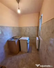 Apartament 1 camera-Renovat-Etaj Intermediar-Lipovei 