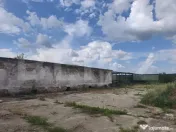 TEREN INDUSTRIAL 8.000 mp în Dragomirești – Hală din C? 