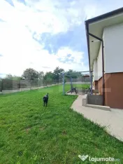 Casă pe un singur nivel, 118 mp, încălzire în pardoseal? 