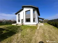 Utvin- teren generos- 5 camere 