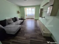 Vând apartament spațios cu 3 camere, 70 mp, Reghin 