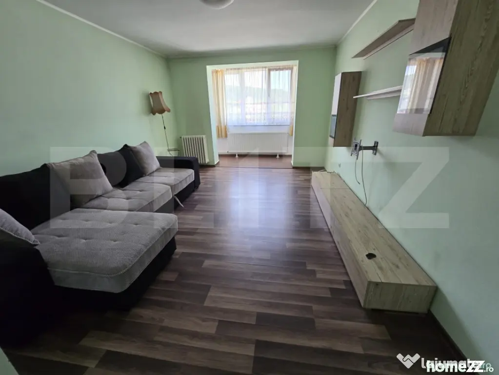 Apartament cu 3 camere, 70 mp, zona Reghin - Reghin (Mures)