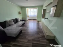 Apartament cu 3 camere, 70 mp, zona Reghin