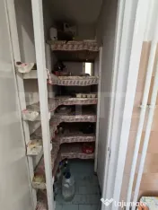 Vând apartament spațios cu 3 camere, 70 mp, Reghin 