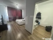 Apartament LUX de închiriat, 3 camere , zona Pieței de Vec 