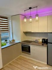 Apartament 2 camere decomandat+parcare, BRASOV 