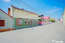 De vânzare casă cu 3 camere în Oradea, lângă Faculta...