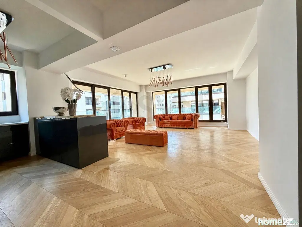 Apartament 3 camereI Parcare I Scoala Americana