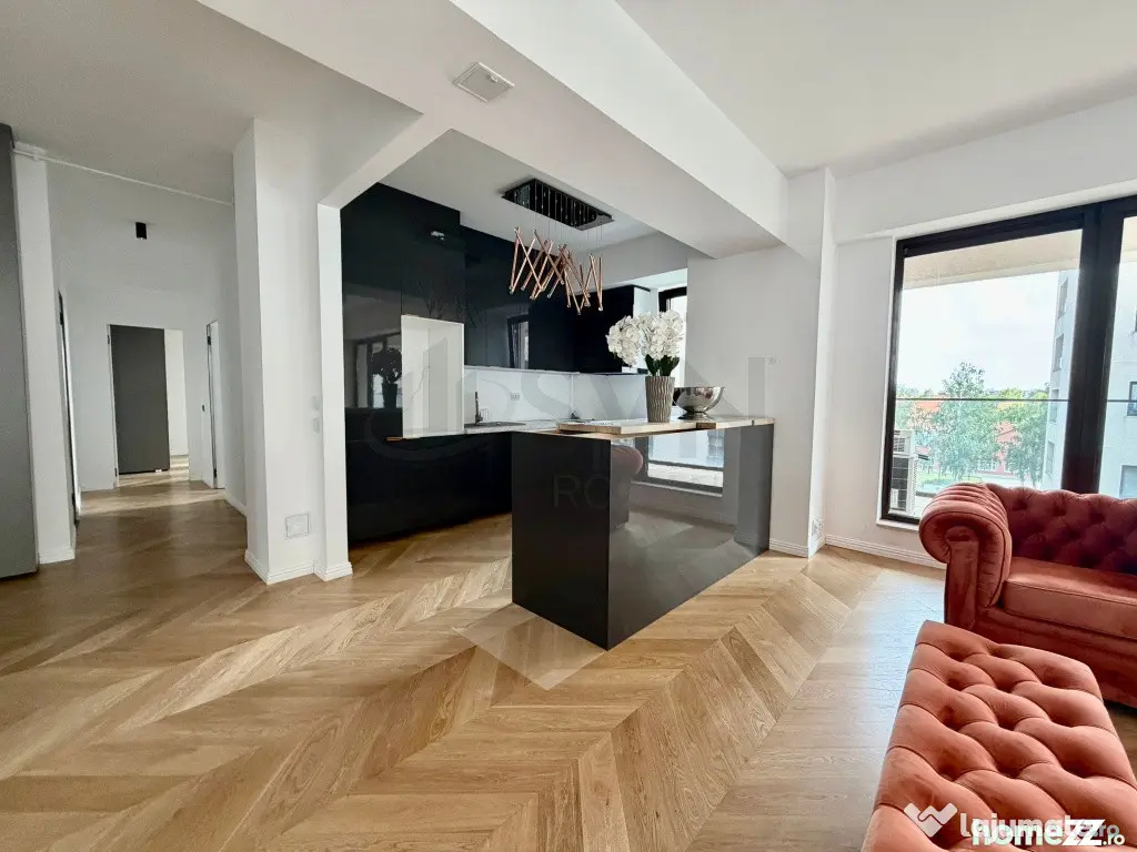 Apartament 3 camereI Parcare I Scoala Americana