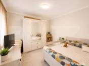 Oportunitate! Casă cochetă cu curte proprie în Damila 