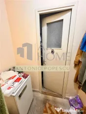 Apartament 3 camere, bloc de beton, Ploiesti, Parcul Aurora, 