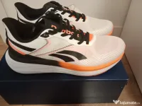Adidas original 100% Reebok 