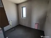 Duplex despartit prin C.T.- dormitor la parter - canalizare 