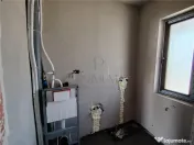 Duplex despartit prin C.T.- dormitor la parter - canalizare 