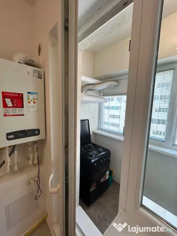 Inchiriez apartament studio 2 cam + loc parcare in Militari Residence
