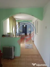 CASA COCHETA CU TEREN GENEROS - CATARGIU 