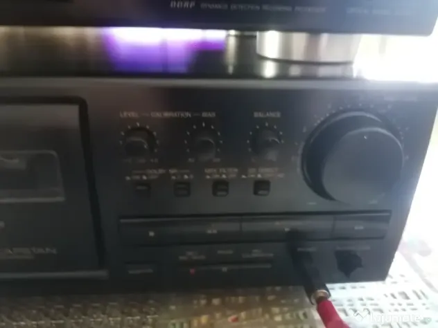 Linie JVC formata din deck, cd si minidisc recorder
