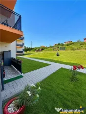 Apartament 3 camere, regim vila, ambient verde, parcare, Uni 