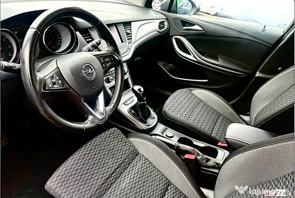 OPEL Astra 2020 — imagine 6