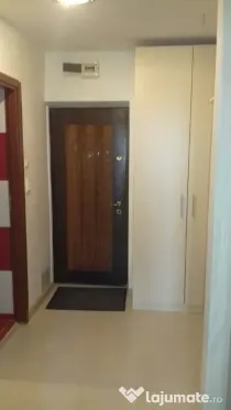 Inchiriez garsoniera zona Piața Sudului