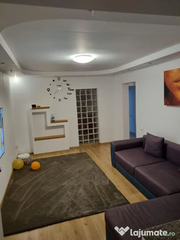 Casa de cultura-apartament 3 camere finisat modern cu gaze