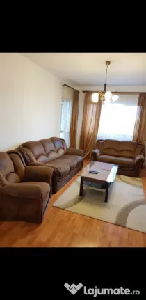 Vand apartament cu 3 camere Calea Bucuresti
