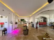 Vilă cu piscină, teren generos – Str. Vasile Alecsandri Campina 