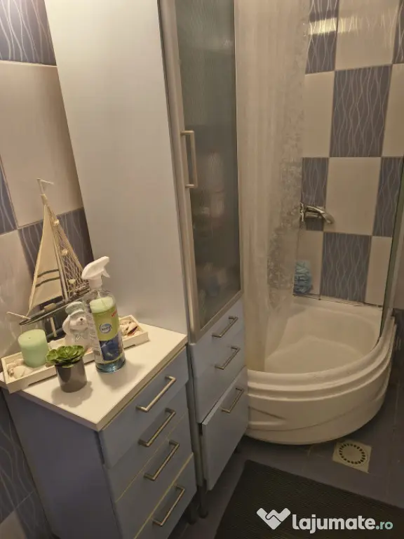 Casă de vânzare, 100 mp, locuibila, complet mobilata, zona