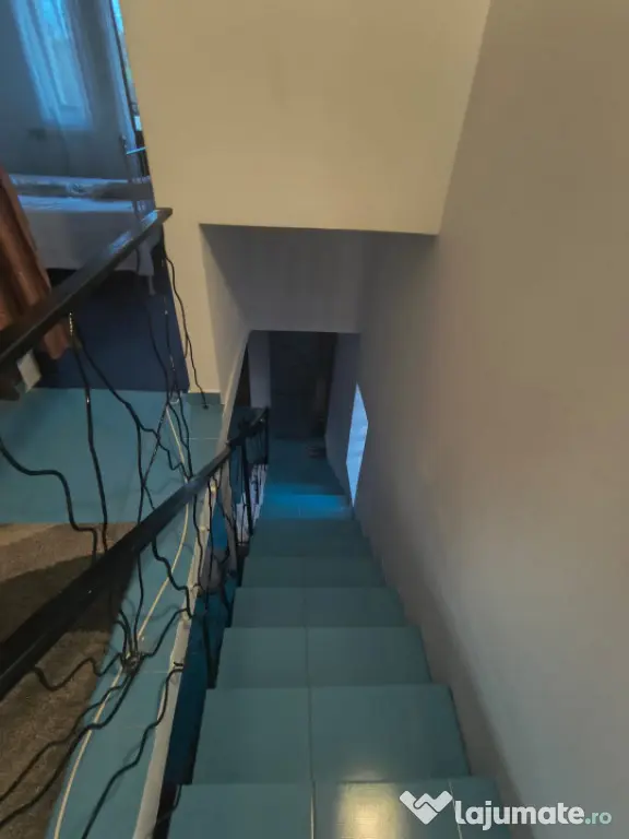 ???? Casă de vânzare, locuibila , complet mobilata!