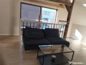 Apartament modern la curte 