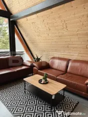 Cabana moderna A-Frame, jacuzzi, regim hotelier 