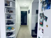 Apartament cu 3 camere, 65 mp, aer conditionat, garaj indivi 