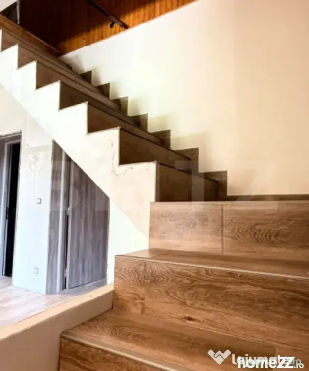 Casă cu 6 camere, 180 mp, zona Izvoarele