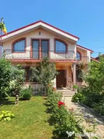 Casa de vanzare, 225 mp, sat Costi