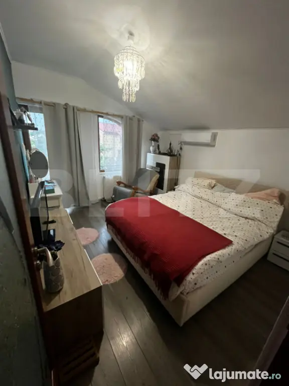 Casa de Vanzare in Sat Costi