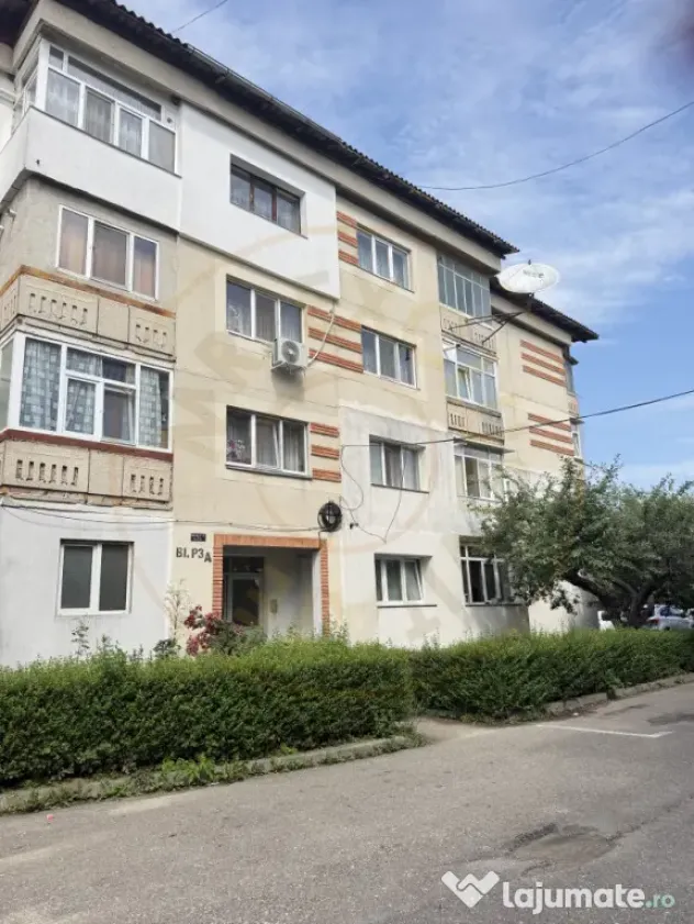 Apartament 3 camere decomandat + mansarda Curtea de Arges -