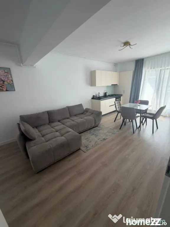 Apartament 2 camere, 50 mp, zona Rafinaria Vega - Ploiesti (Prahova)