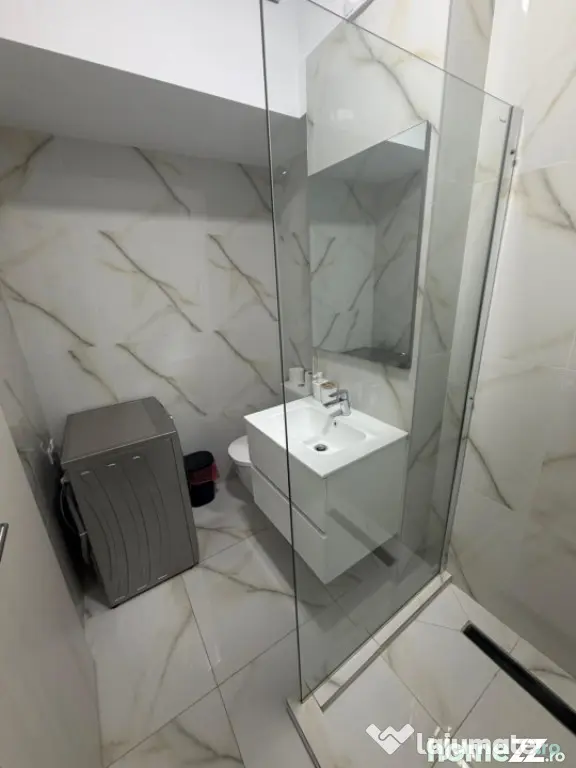 Apartament 2 camere, 50 mp, zona Rafinaria Vega - Ploiesti (Prahova)