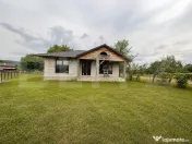 Casă la roșu, 110 mp, cu teren de 7 ari – Josenii Bârg? 