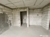 Casă la roșu, 110 mp, cu teren de 7 ari – Josenii Bârg? 