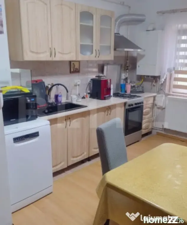 Apartament decomandat cu 3 camere, 67 mp, 2 băi și 2 balco