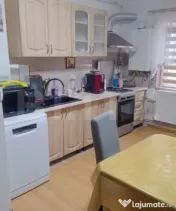 Apartament decomandat cu 3 camere, 67 mp, 2 băi și 2 balco 