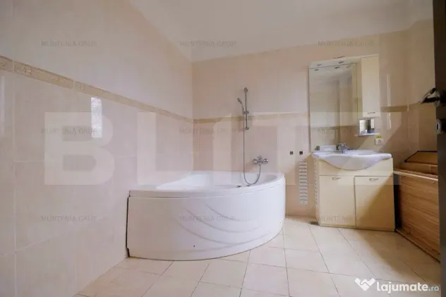 Casă P + E + M parte din duplex, 226.78 mp, 571 mp teren, z