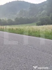 Vand teren la sosea in localiratea Jena 