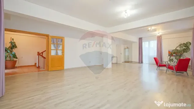 Vilă de inchiriat - Zona Blumana (pretabila diverse busi...