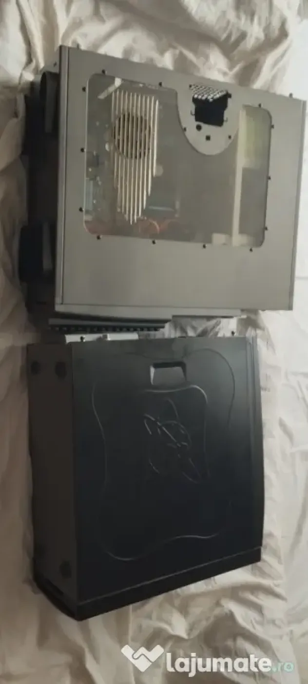 PC desktop 2 buc
