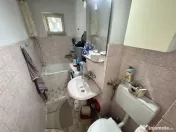 Apartament 2 camere zona Km 4 5 cu Gaze si Boxa