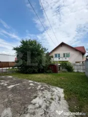 Apartament 3 camere, 95 mp, decomandat, cu curte, Andrei Mur 